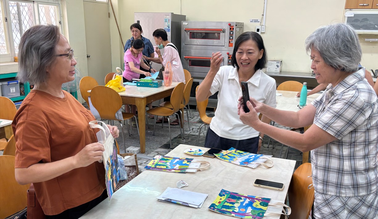 療癒式文創彩繪