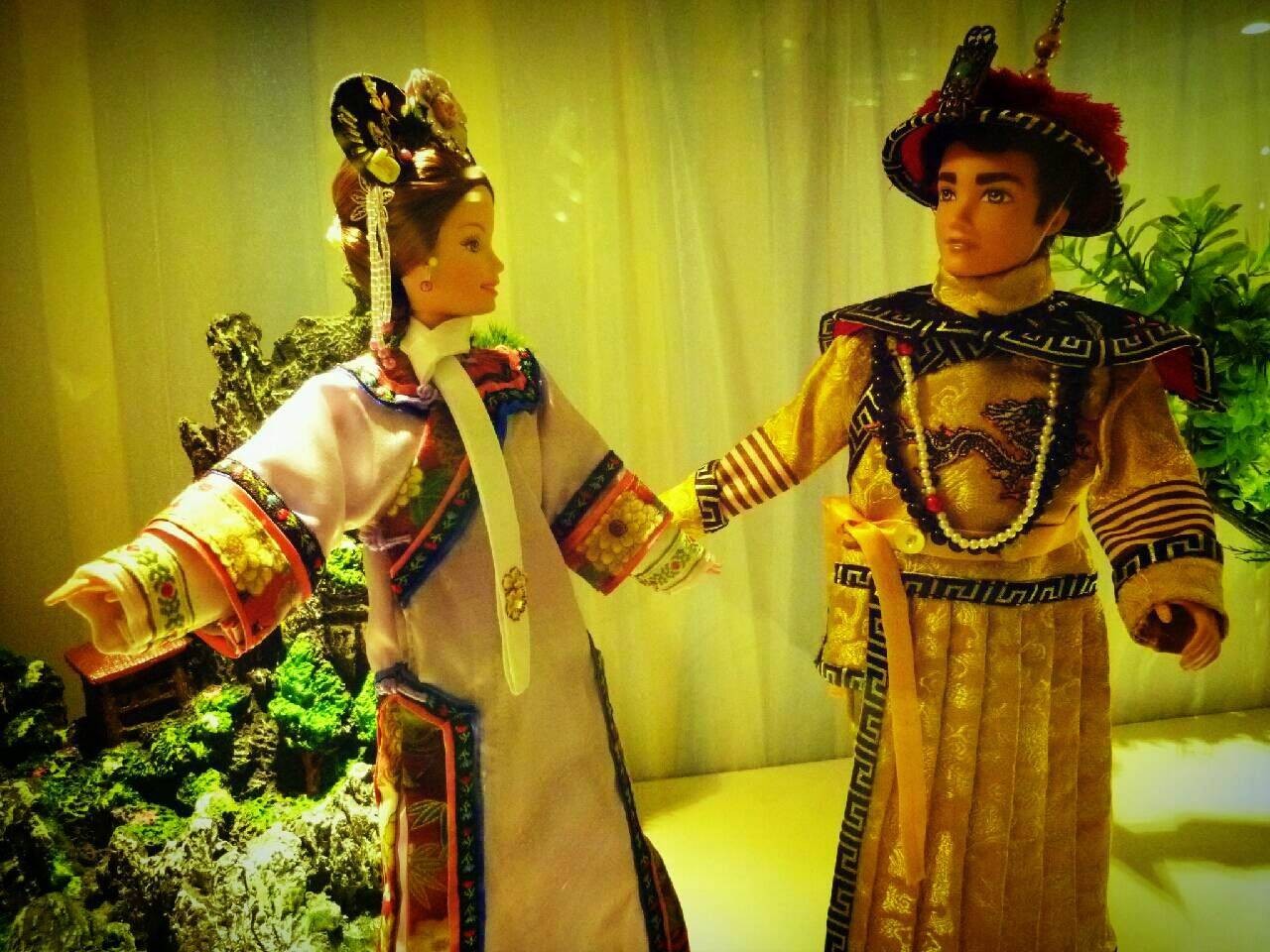 ★從玩具到時尚-芭比服飾創作與社會影響