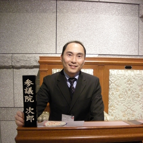 覃顯勇
